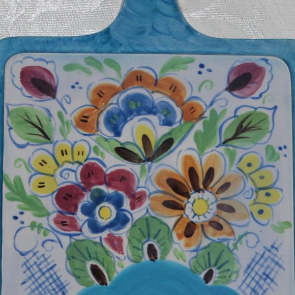 Hand Painted and Artist Signed Trivet | Wilma Verch Vintage Trivet - Picture 3 of 6